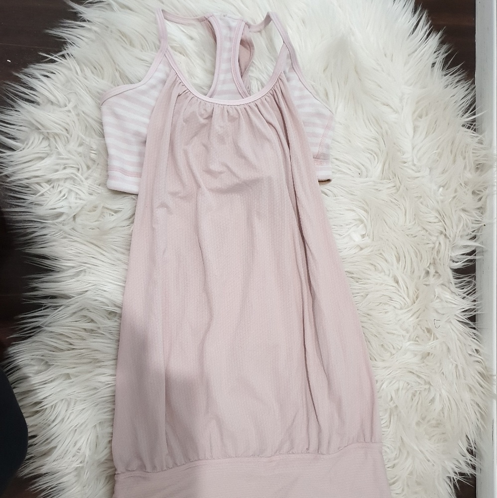 Size 4 Lululemon Athletica tank